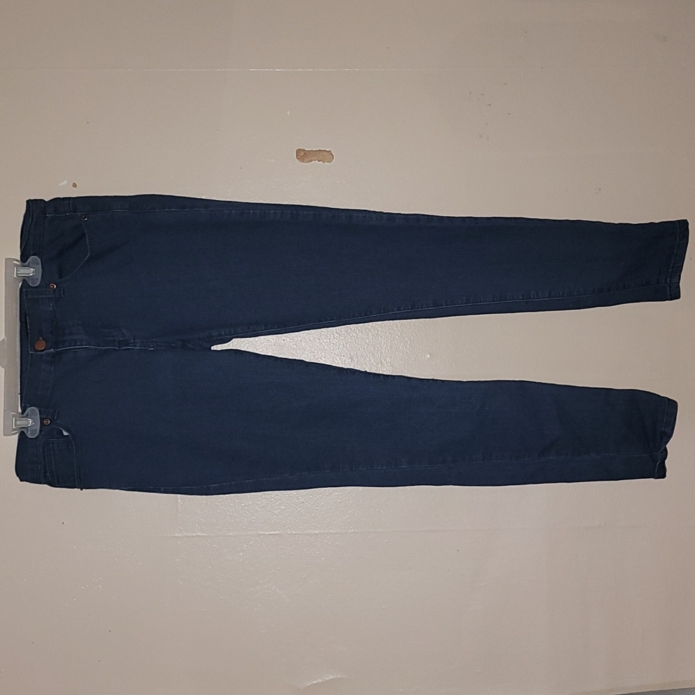 Forever 21 skinny jeans ankle length